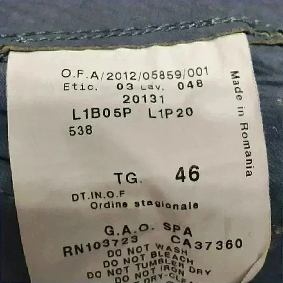 Emporio Armani Lambskin Leather Biker Jacket - Womens Fashion Designer Outerwear - Picture 3 of 3